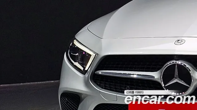 Mercedes-Benz CLS-Class 2019 — фото 8