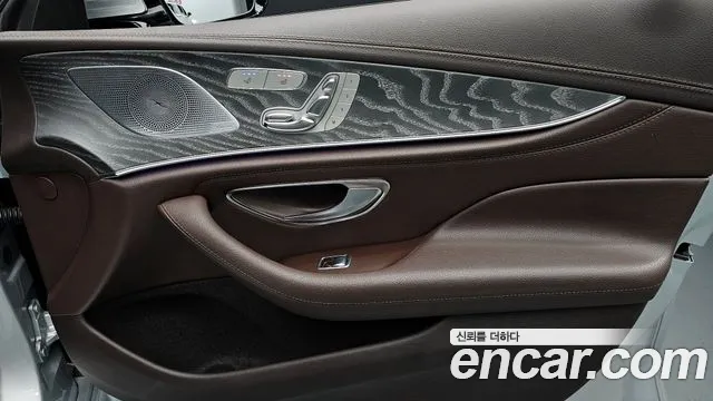 Mercedes-Benz CLS-Class 2019 — фото 15
