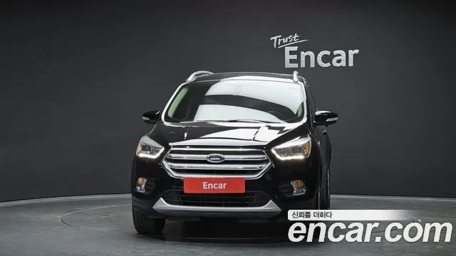 Ford Kuga 2017 — фото 3