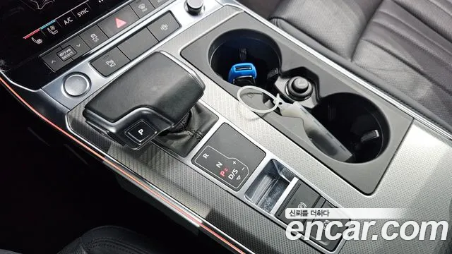 Audi A6 2020 — фото 12