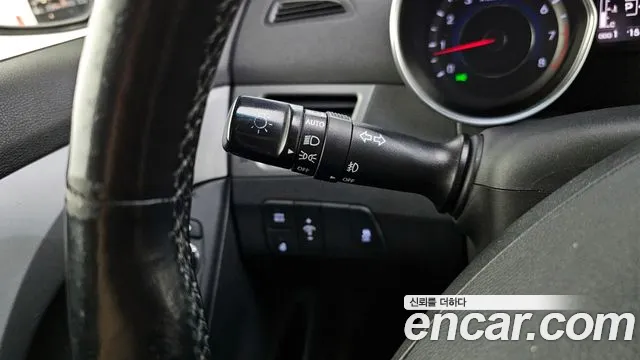 Hyundai AVANTE 2014 — фото 15