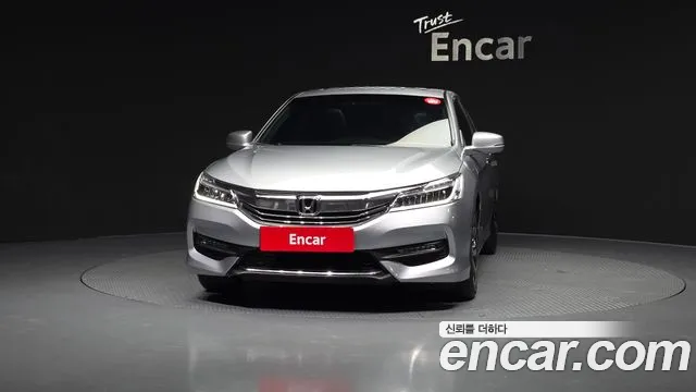 Honda Accord 2017 — фото 3