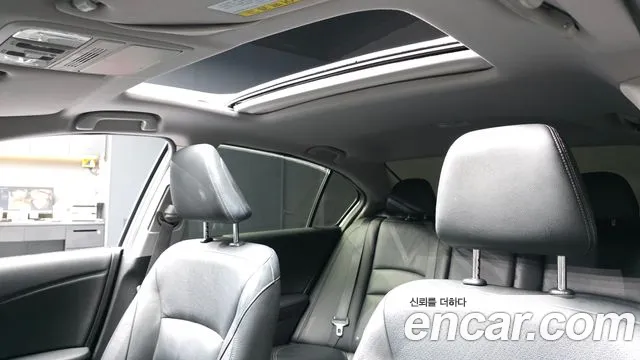 Honda Accord 2017 — фото 18