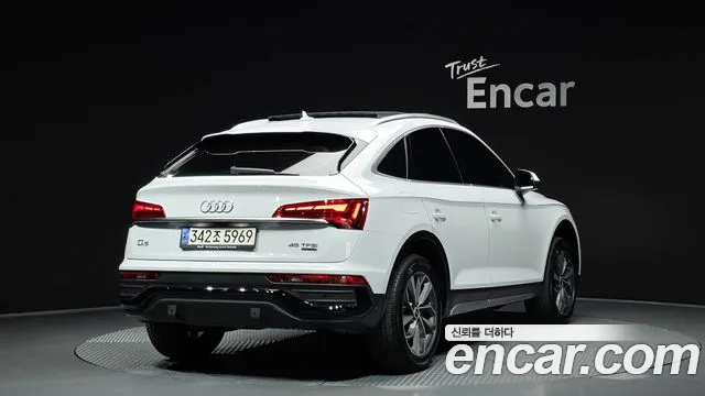 Audi Q5 2022 — фото 2