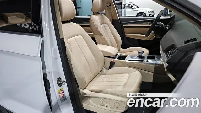 Audi Q5 2022 — фото 17