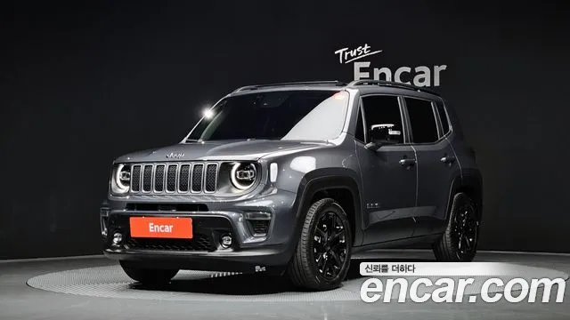 Jeep Renegade 2023 — фото 1