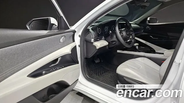 Hyundai AVANTE 2021 — фото 10