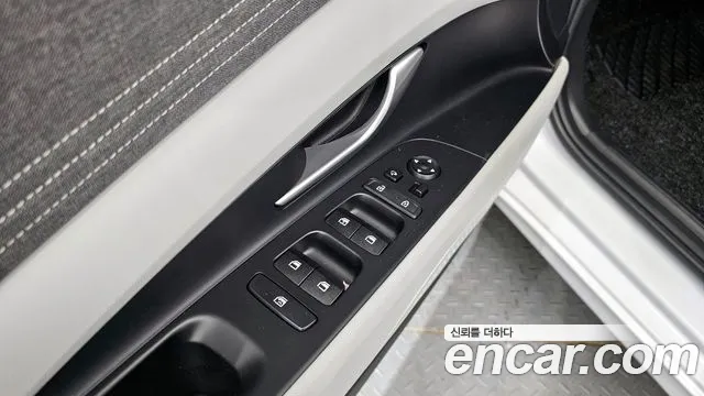 Hyundai AVANTE 2021 — фото 20