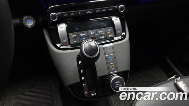Hyundai Casper 2024 — фото 12