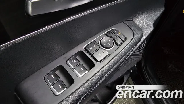 Kia Sorento 2018 — фото 13