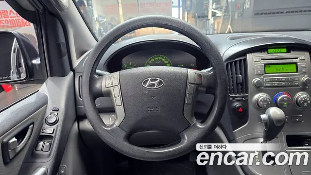 Hyundai Starex 2014 — фото 13