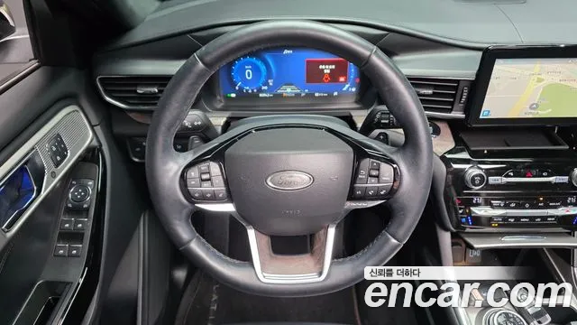 Ford Explorer 2021 — фото 13