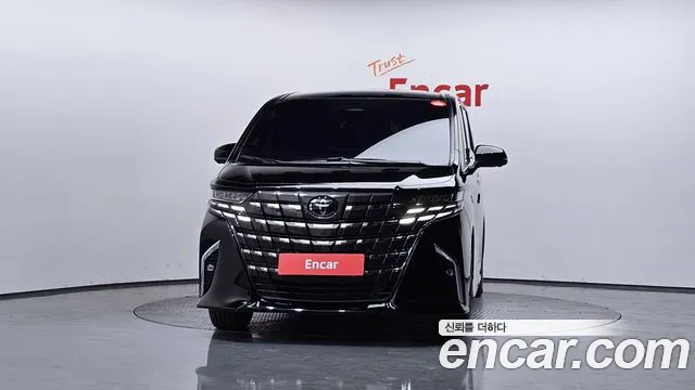 Toyota Alphard 2025 — фото 3