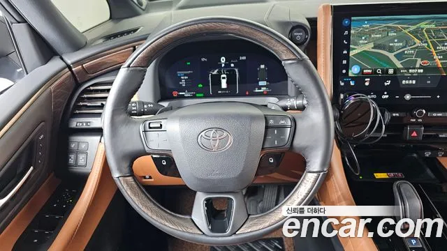 Toyota Alphard 2025 — фото 12