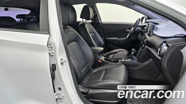 Hyundai Kona 2018 — фото 16