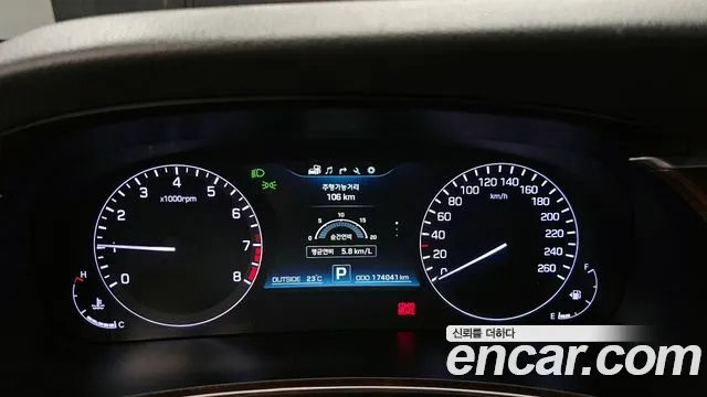 Hyundai Equus 2015 — фото 8