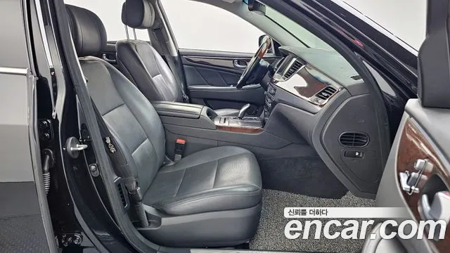 Hyundai Equus 2015 — фото 11