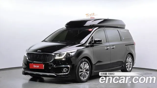 Kia Canival 2018 — фото 1