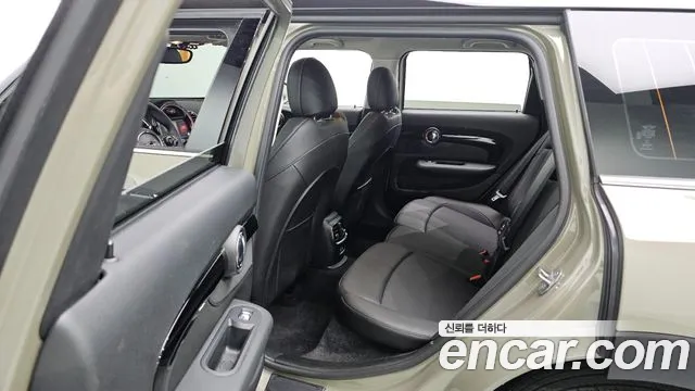 Mini Clubman 2020 — фото 19
