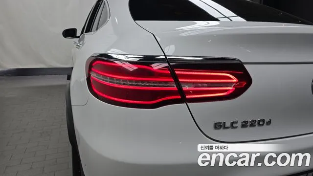Mercedes-Benz GLC-Class 2018 — фото 9