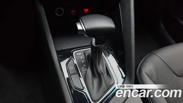 Kia Niro 2021 — фото 12