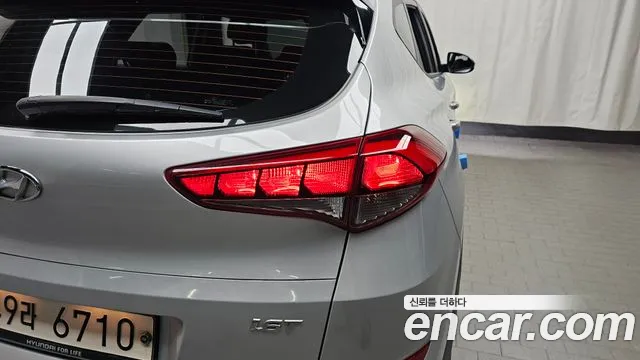 Hyundai Tucson 2018 — фото 9
