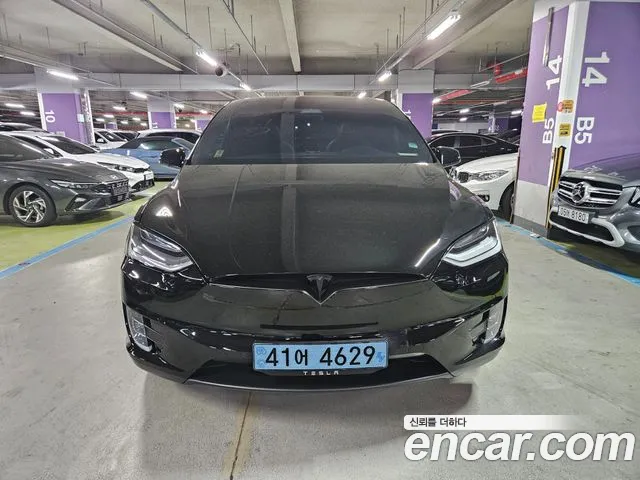 Tesla Model X 2020 — фото 4