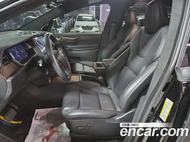 Tesla Model X 2020 — фото 16