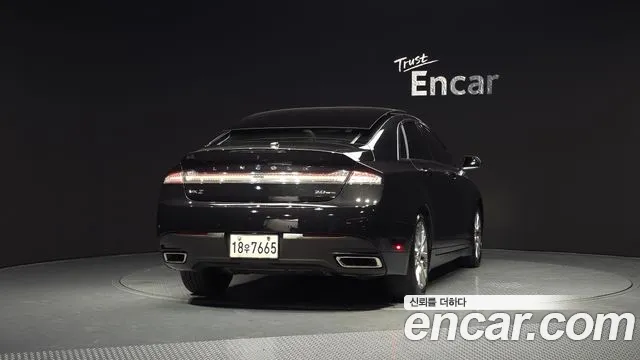 Lincoln MKZ 2015 — фото 4