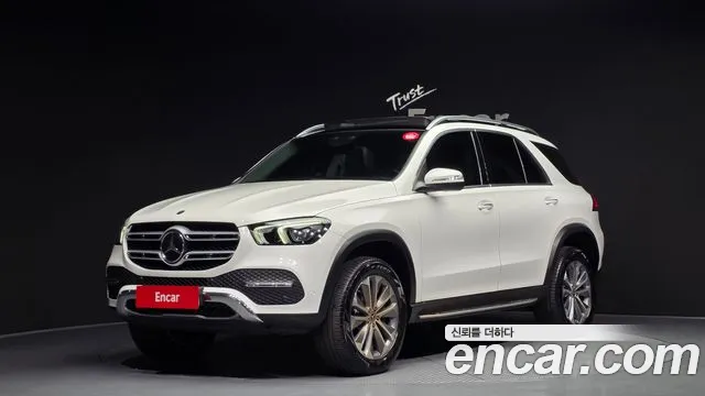 Mercedes-Benz GLE-Class 2021 — фото 1