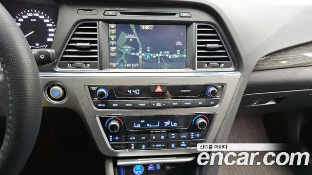 Hyundai Sonata 2015 — фото 13
