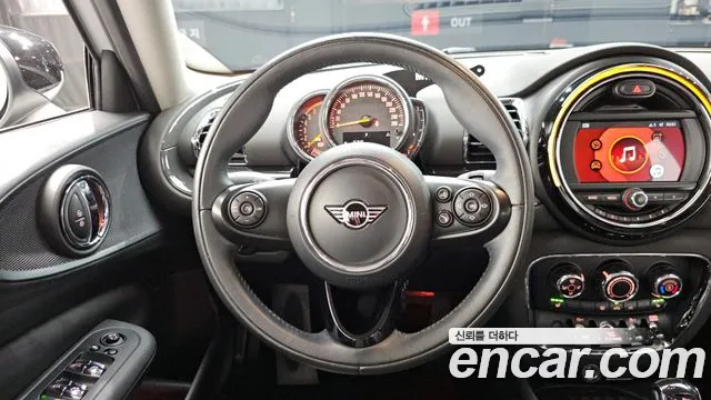 Mini Clubman 2020 — фото 19