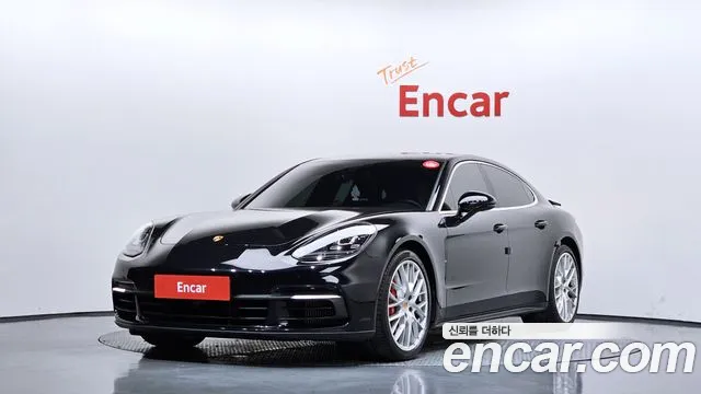 Porsche Panamera 2017 — фото 1