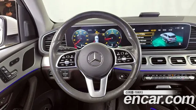 Mercedes-Benz GLE-Class 2019 — фото 19