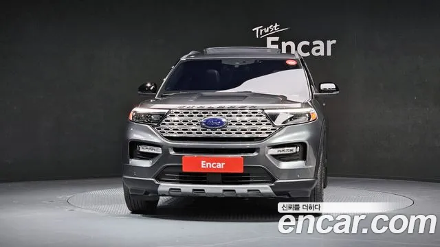 Ford Explorer 2020 — фото 3