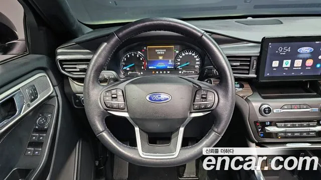 Ford Explorer 2020 — фото 20