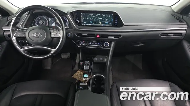 Hyundai Sonata 2020 — фото 10