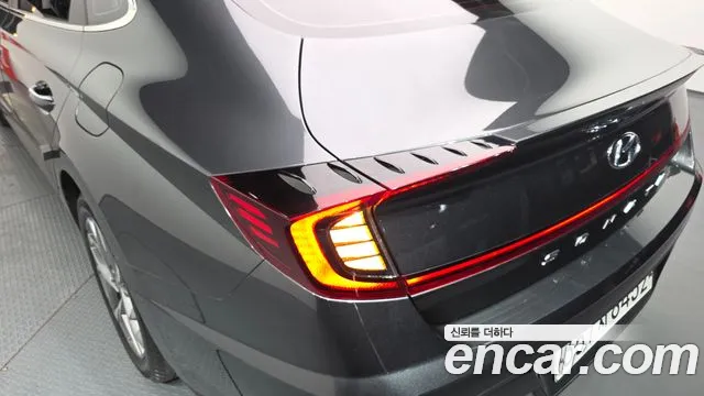 Hyundai Sonata 2020 — фото 9