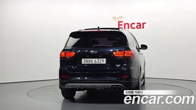Kia Sorento 2018 — фото 4