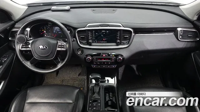 Kia Sorento 2018 — фото 10