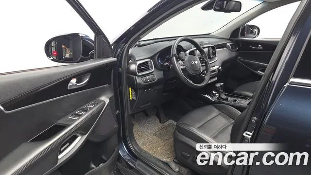 Kia Sorento 2018 — фото 13