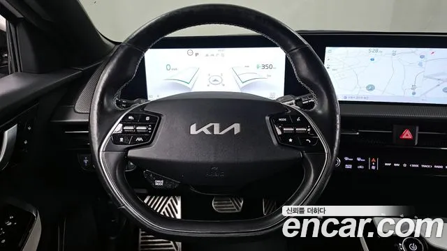 Kia EV6 2024 — фото 19