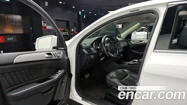 Mercedes-Benz GLE-Class 2017 — фото 10