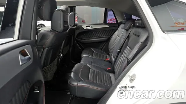 Mercedes-Benz GLE-Class 2017 — фото 12