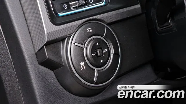 KG_Mobility_Ssangyong KORANDO 2018 — фото 17