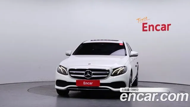 Mercedes-Benz E-Class 2019 — фото 3