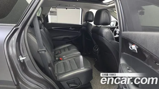 Kia Sorento 2016 — фото 16