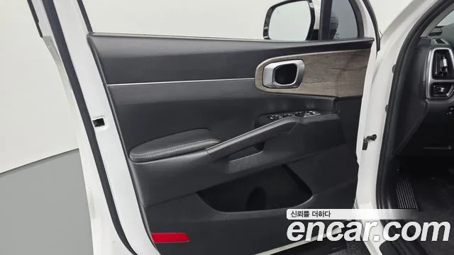 Kia Sorento 2021 — фото 14