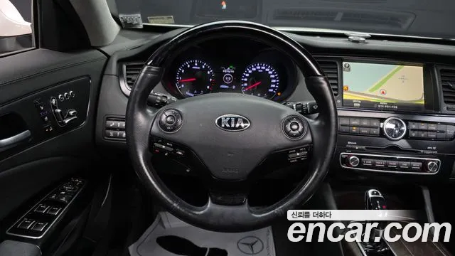 Kia K9 2013 — фото 13