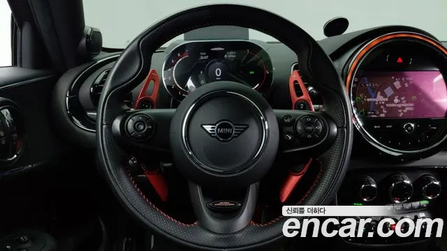 Mini Clubman 2021 — фото 16